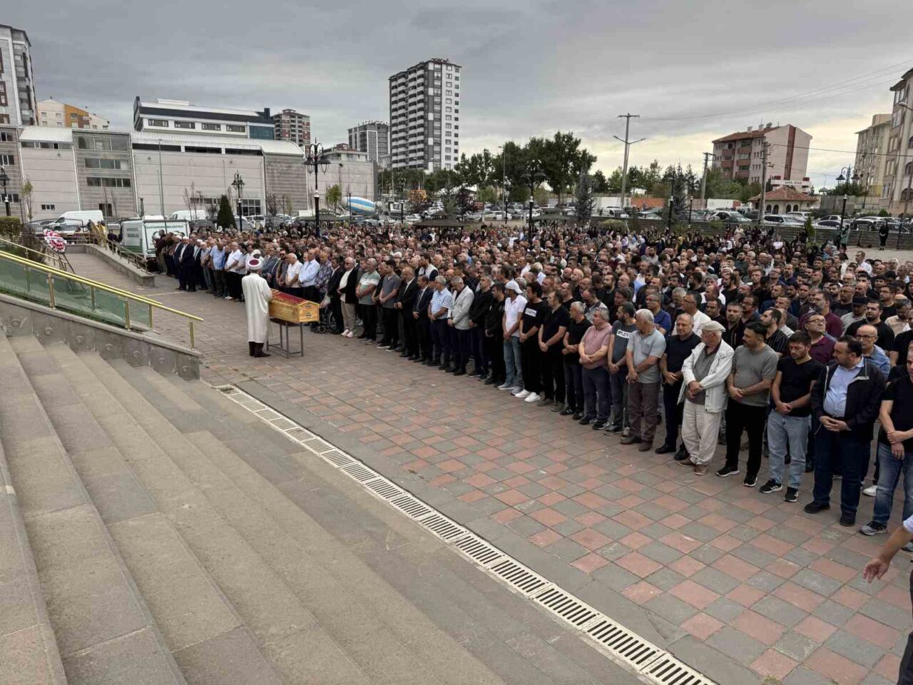 Kastamonu’da yolun karşısına geçmek isterken otomobilin çarpması neticesinde hayatını kaybeden