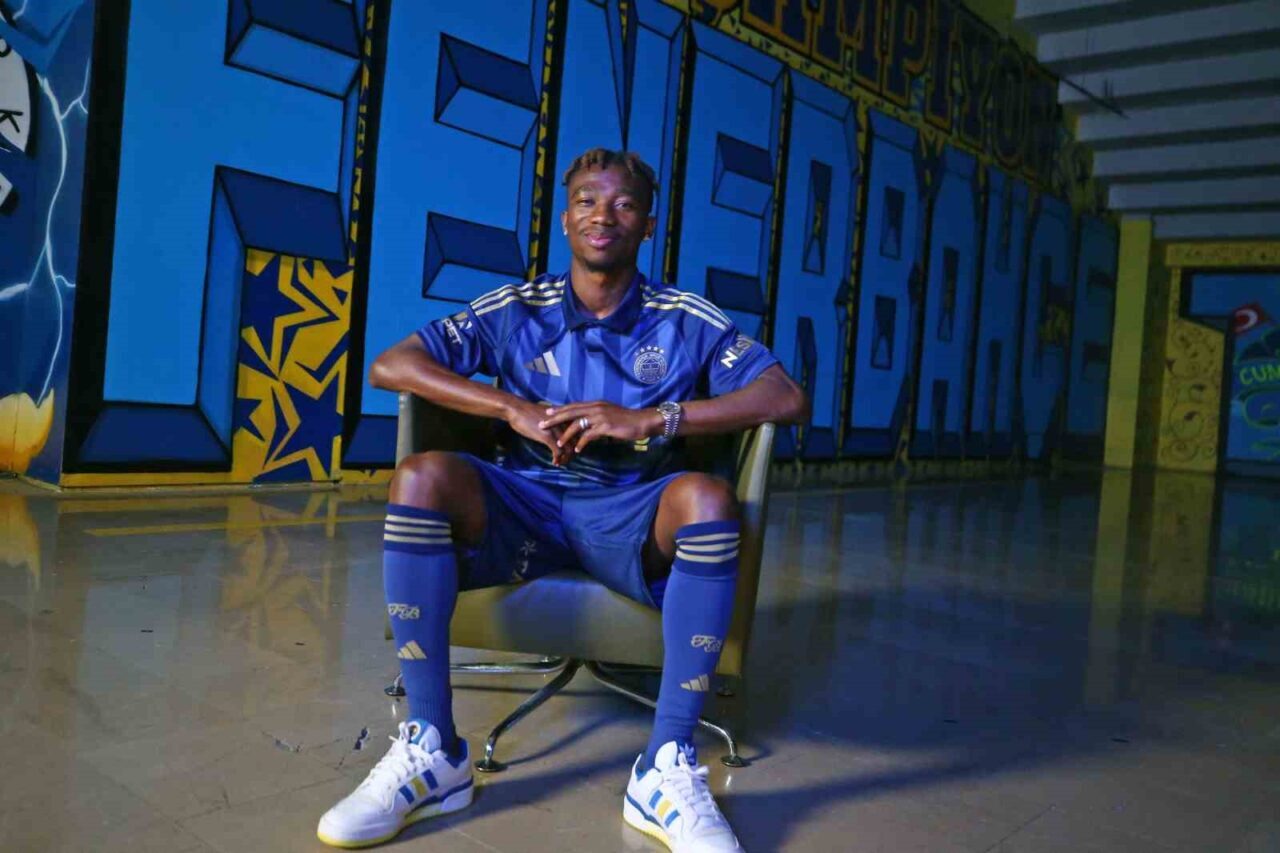 Fenerbahçe, Avusturya ekibi Salzburg’tan 22 yaşındaki Malili kanat oyuncusu Dorgeles