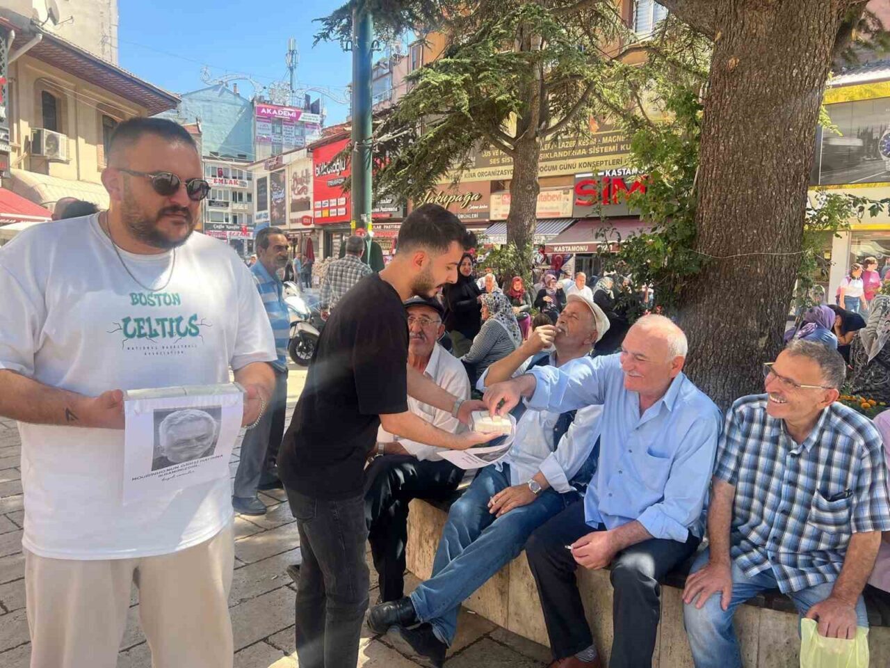 Fenerbahçe’nin Teknik Direktör Jose Mourinho ile yollarını ayırmasına sevinen sarı-lacivertli