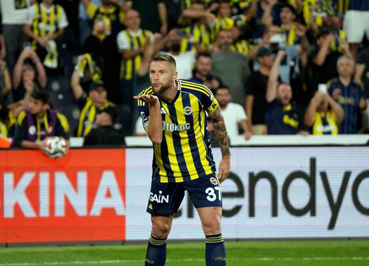 Trendyol Süper Lig’de bu sezon Fenerbahçe’de ilk gol Kocaelispor karşısında