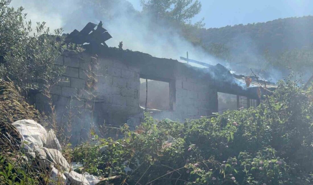 Muğla’nın Fethiye ilçesinde madde bağımlısı olduğu iddia edilen genç, ailesiyle