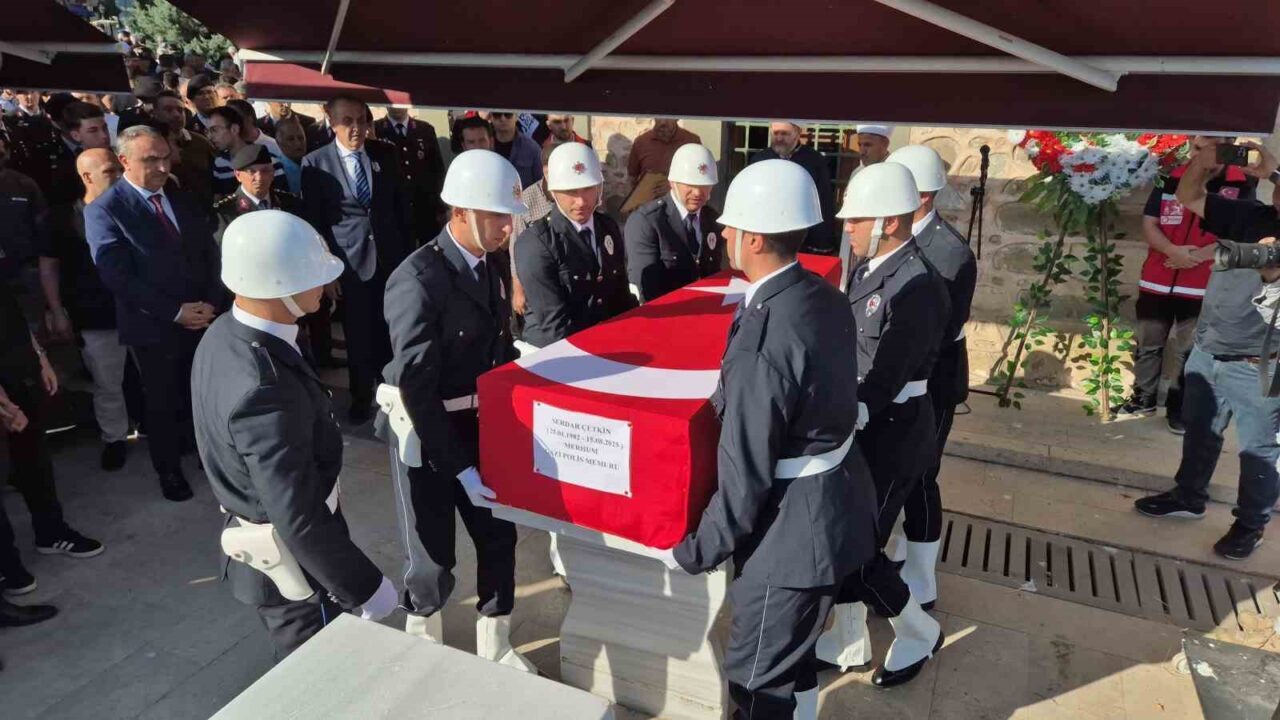 Tekirdağ Emniyet Müdürlüğü’nde görevli gazi Polis Memuru Serdar Çetkin, tedavi