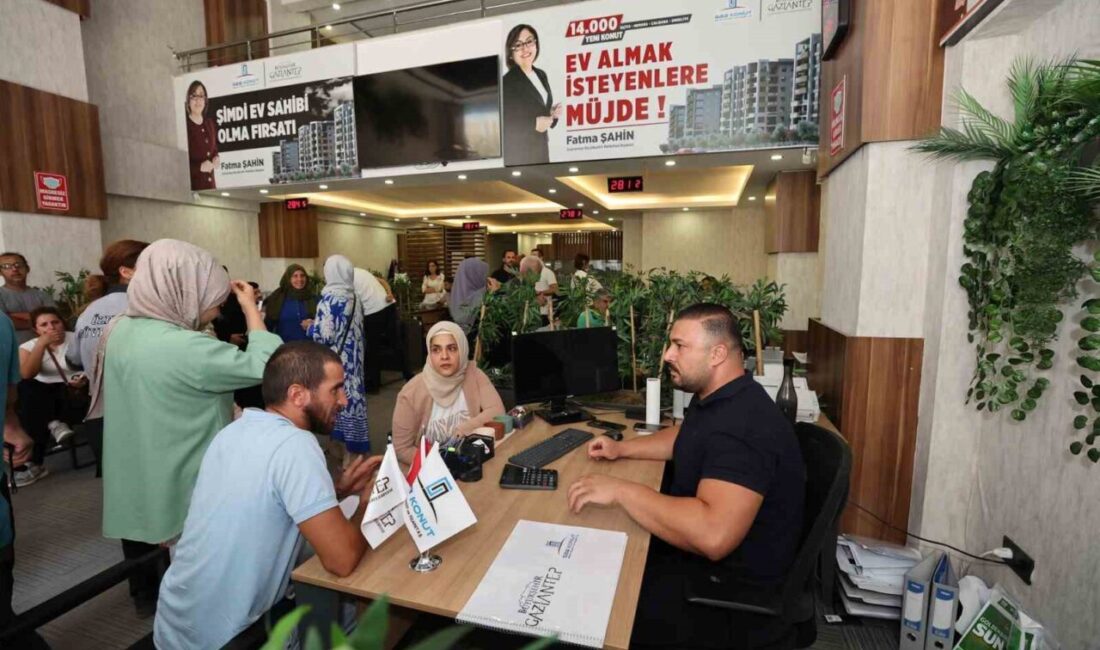 Gaziantep Büyükşehir Belediyesi’nin iştiraki GBB Konut tarafından yürütülen 10 bin
