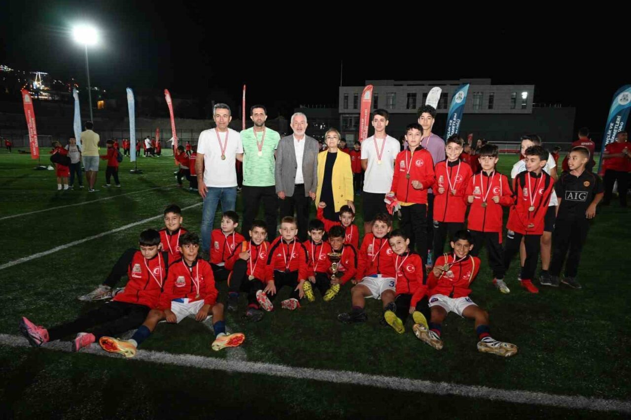 Isparta Belediyesi ve Amatör Spor Kulüpleri Federasyonu (IASKF) iş birliğinde