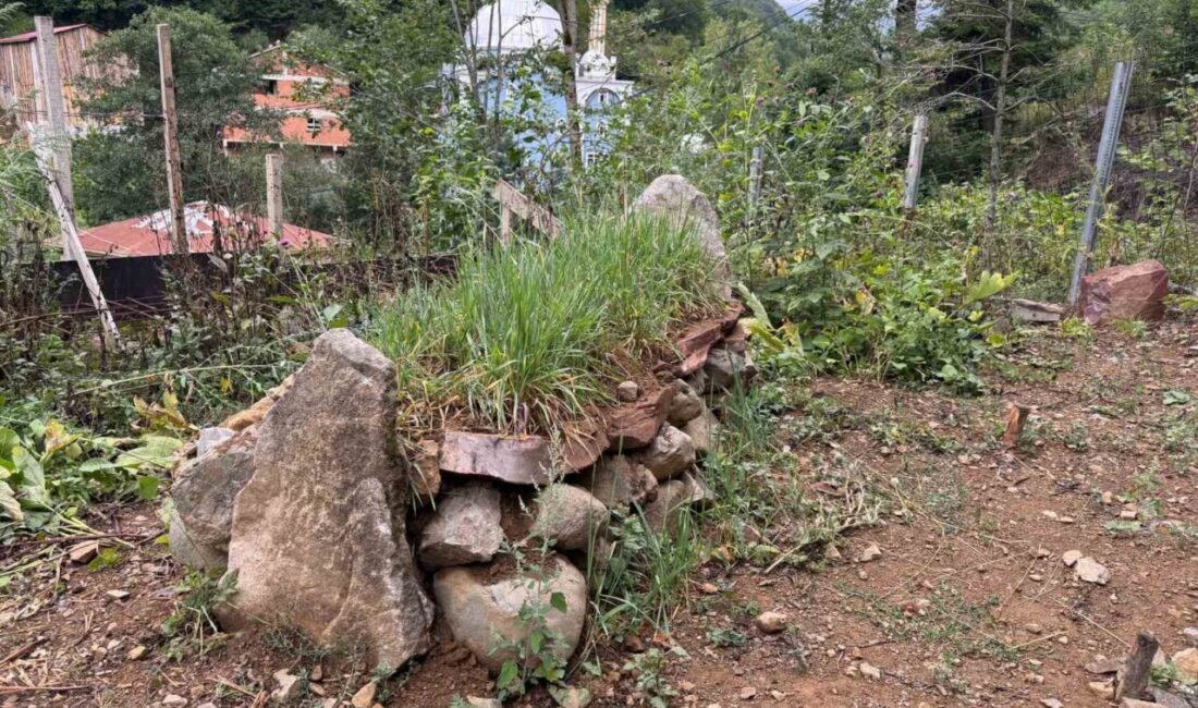 Giresun’un Dereli ilçesine bağlı Kızıltaş köyünde bulunan, halk arasında ’ermiş’