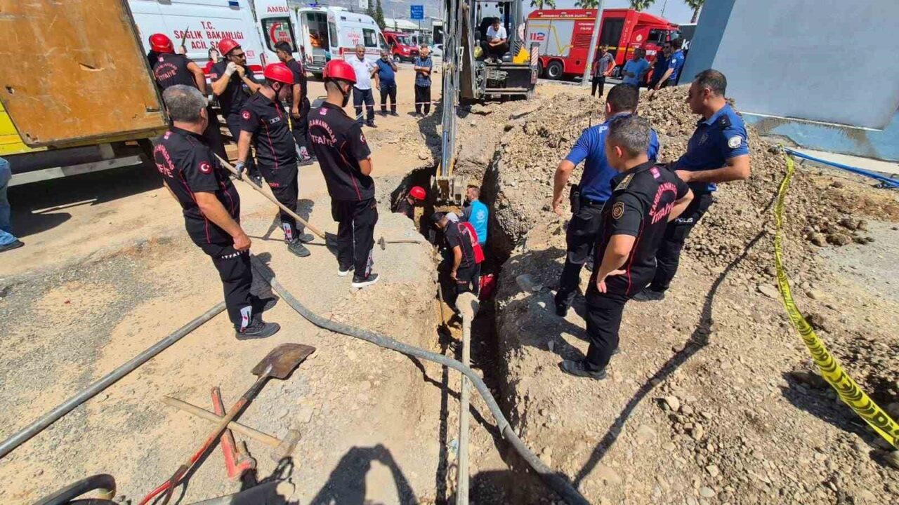 Kahramanmaraş’ta altyapı çalışmaları sırasında göçük meydana geldi, altta kalan işçi