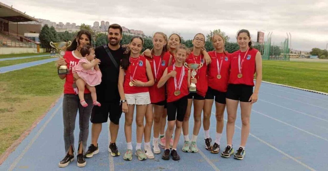 Konya’da düzenlenen U14 Küçükler Takım Şampiyonası’nda, Darıca Belediyesi Eğitim Spor