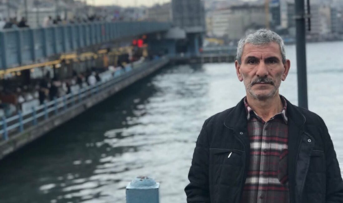 Gümüşhane’nin Kürtün ilçesinde sürücüsünün direksiyon hakimiyetini kaybettiği panelvan, yaklaşık 150