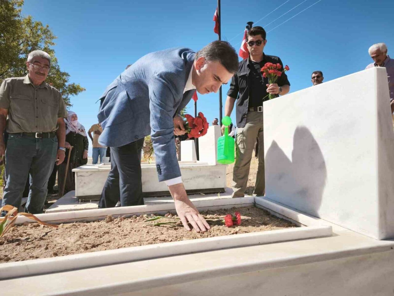 Tunceli’nin Çemişgezek ilçesine bağlı Güneybaşı köyünde hain terör örgütü PKK