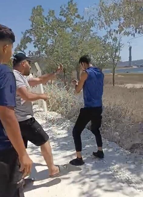 İstanbul’un Başakşehir’de piknikten dönen yabancı uyruklu aile, yoldan geçen hafriyat