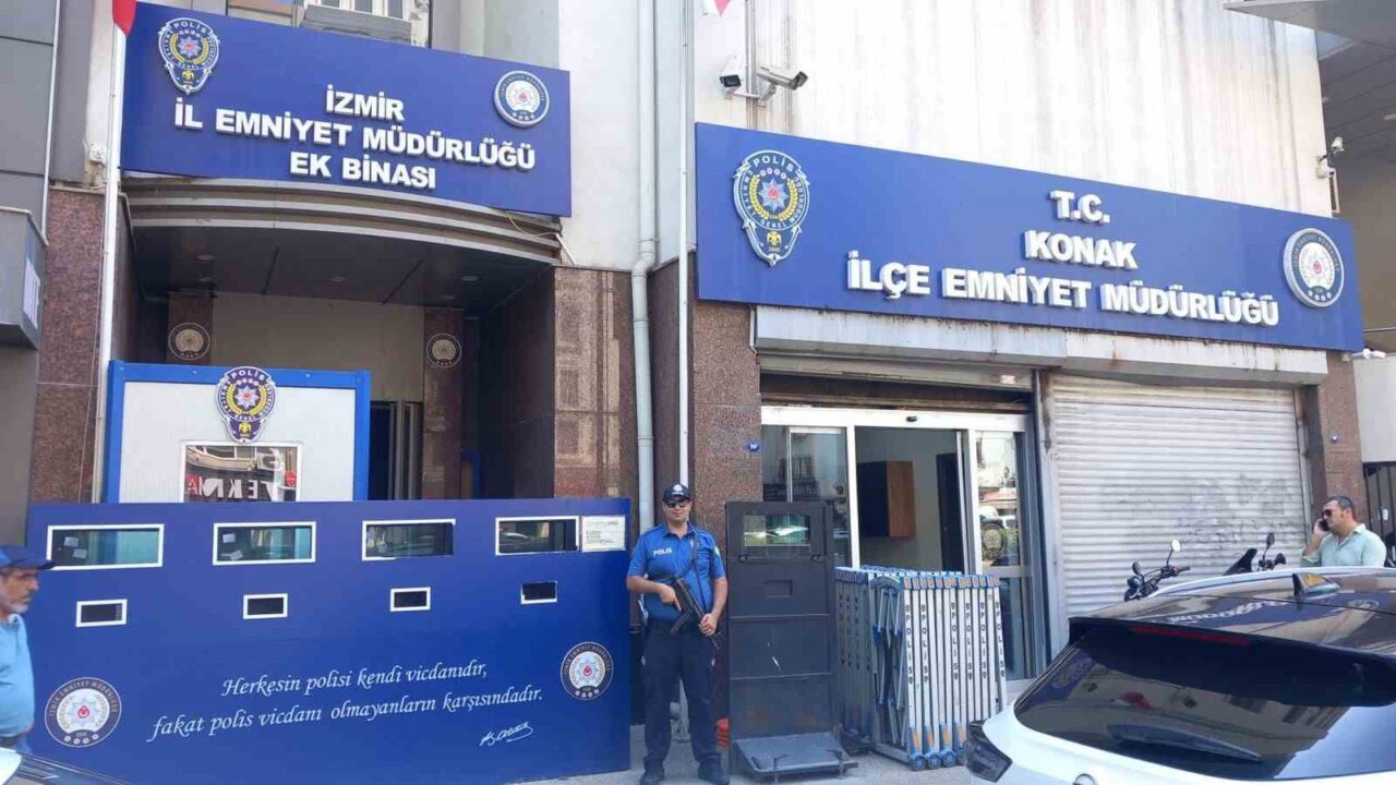 İzmir’in Konak ilçesinde, hakkında kesinleşmiş 30 yıl 8 ay 10