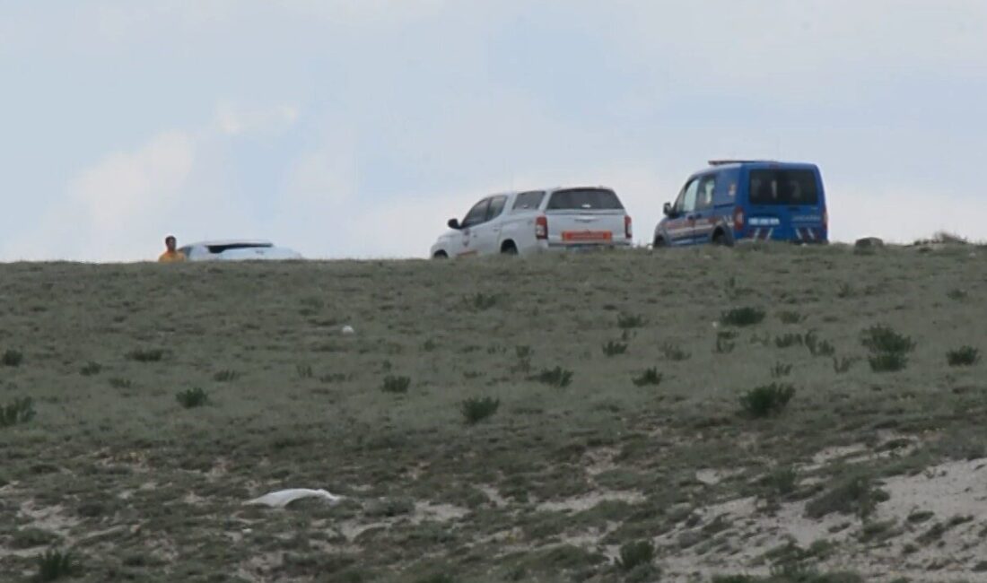 Aksaray’da düzenlenen Yamaç Paraşütü Dünya Kupası’nda bir paraşüt pilotu düşerek