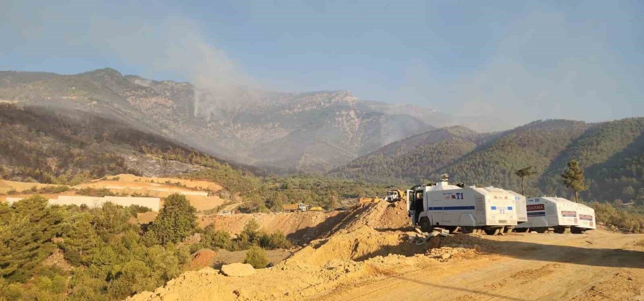 Hatay’ın Hassa ilçesinde çıkan orman yangını saatler sonra kontrol altına