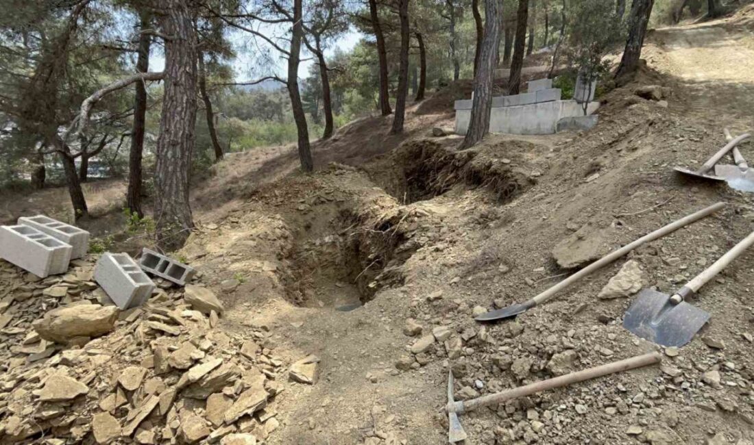 Hatay’ın Hassa ilçesinde otomobilin çekiciyle çarpışması sonucu meydana gelen kazada