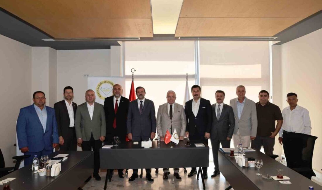 Nilüfer Belediyesi, HAGEL Encümen Toplantısı’na ev sahipliği yaptı. Toplantıda ilçe