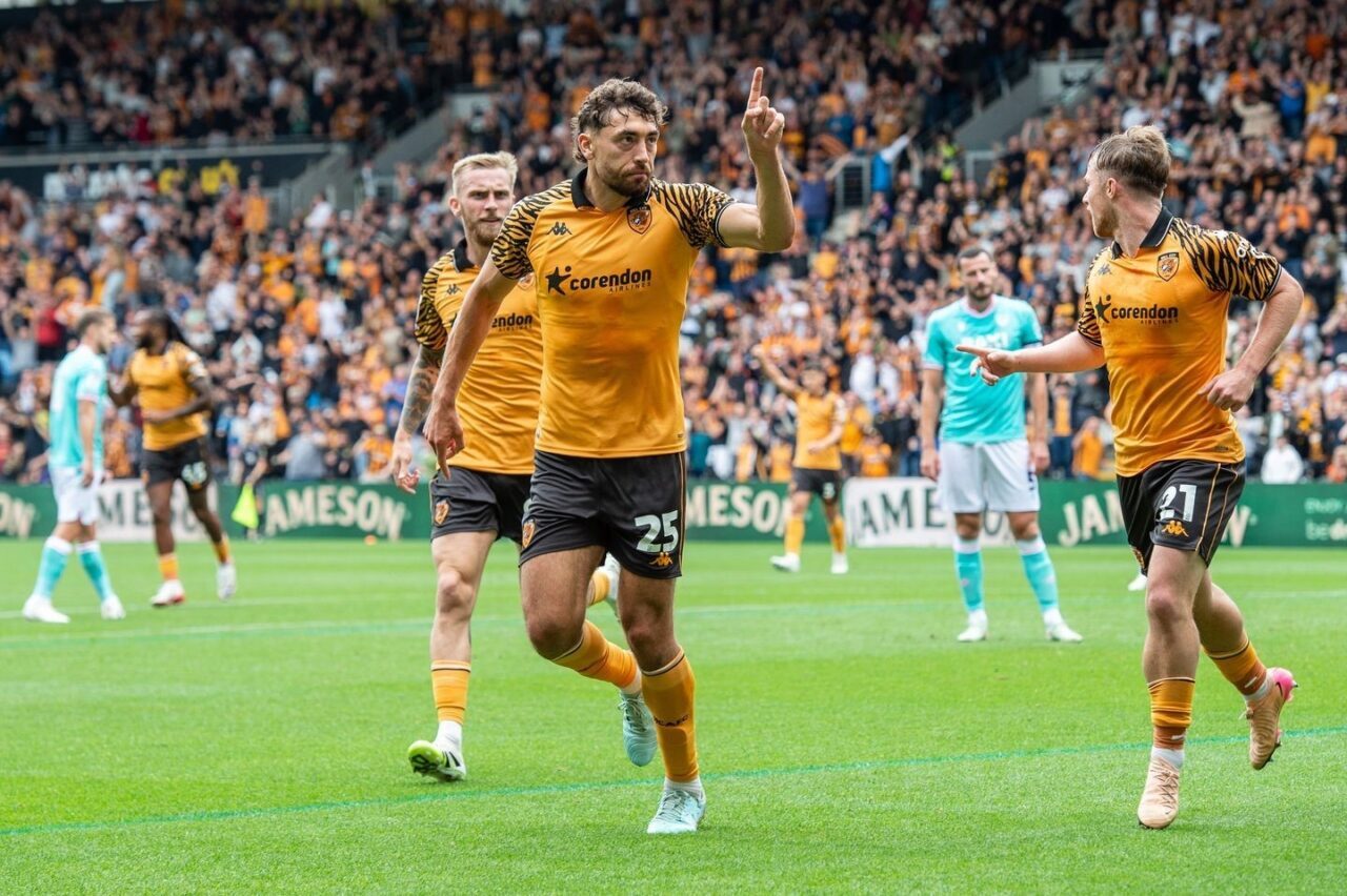 Acun Ilıcalı’nın sahibi olduğu Hull City, Oxford United’ı son dakika