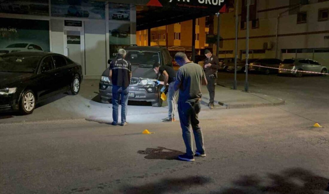 Kayseri’de, husumetli olduğu kişiye ait önce evi ve evin önündeki