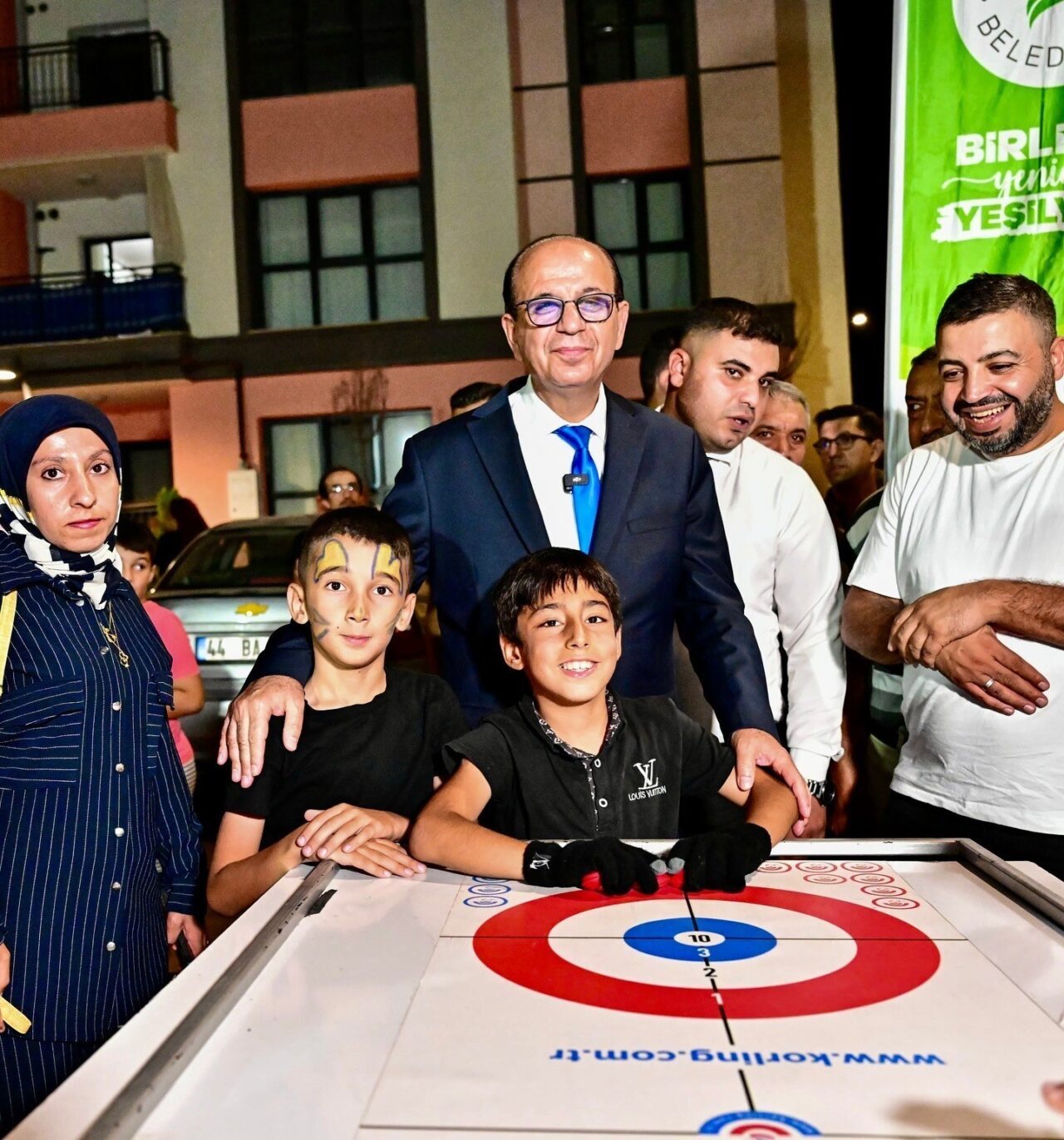 Yeşilyurt Belediyesinin ilçede yaz akşamlarını daha hareketli ve renkli bir