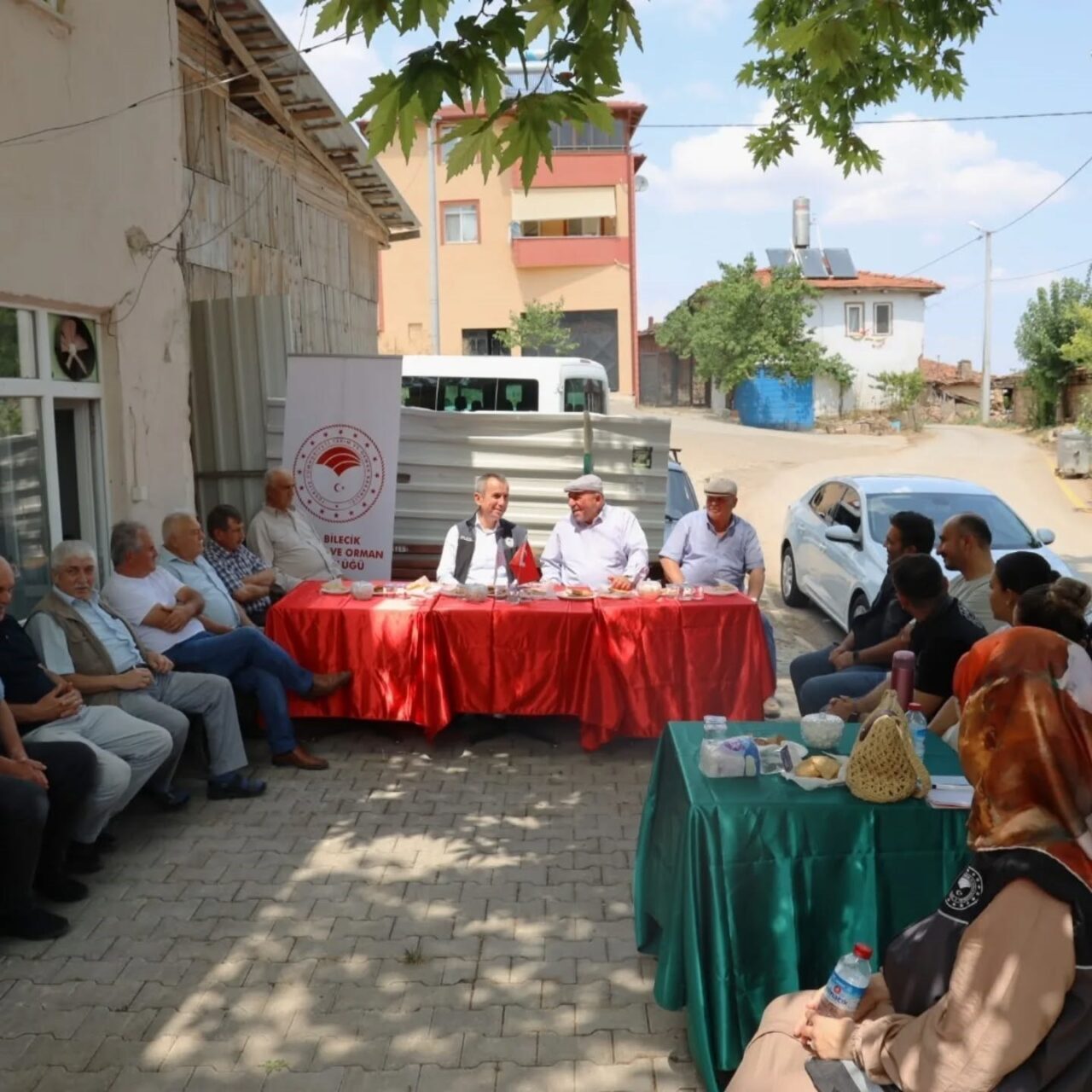 Bilecik İl Tarım ve Orman Müdürü Çetin Ayvalık, tarımsal faaliyetlerin