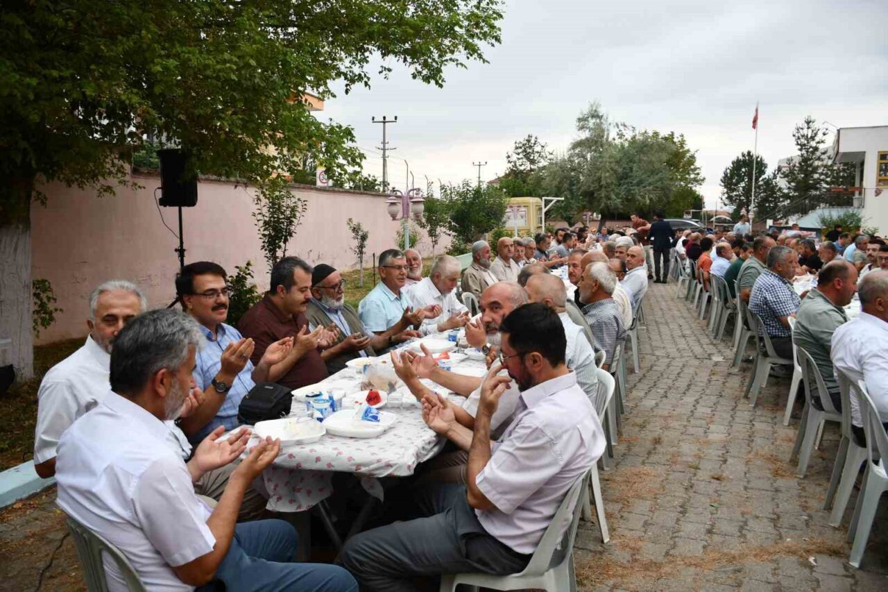 Vezirköprü İmam Hatip Lisesi Mezunları, Mensupları ve Sevenleri Derneği (VİHDER)