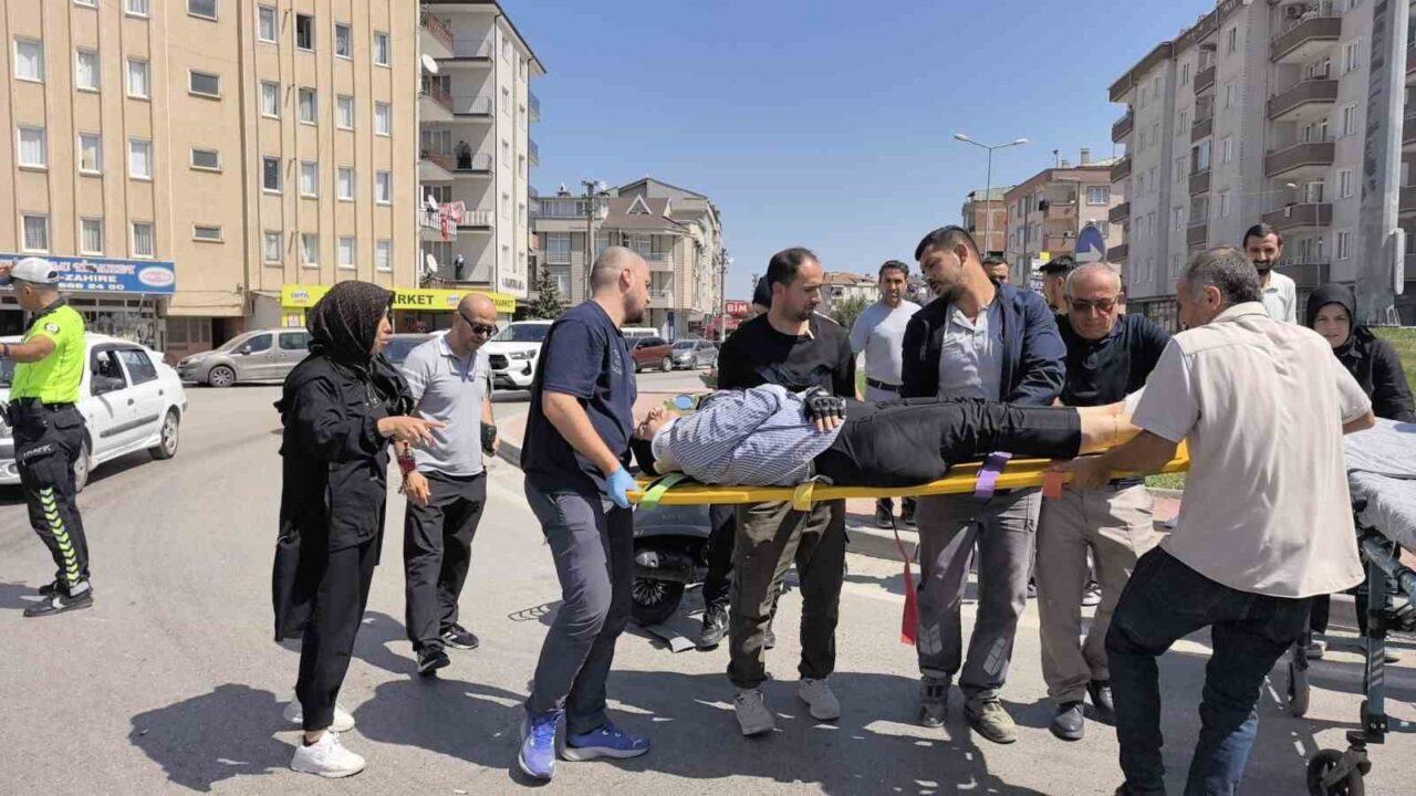 Bursa’nın İnegöl ilçesinde meydana gelen kazada hafif ticari araç ile