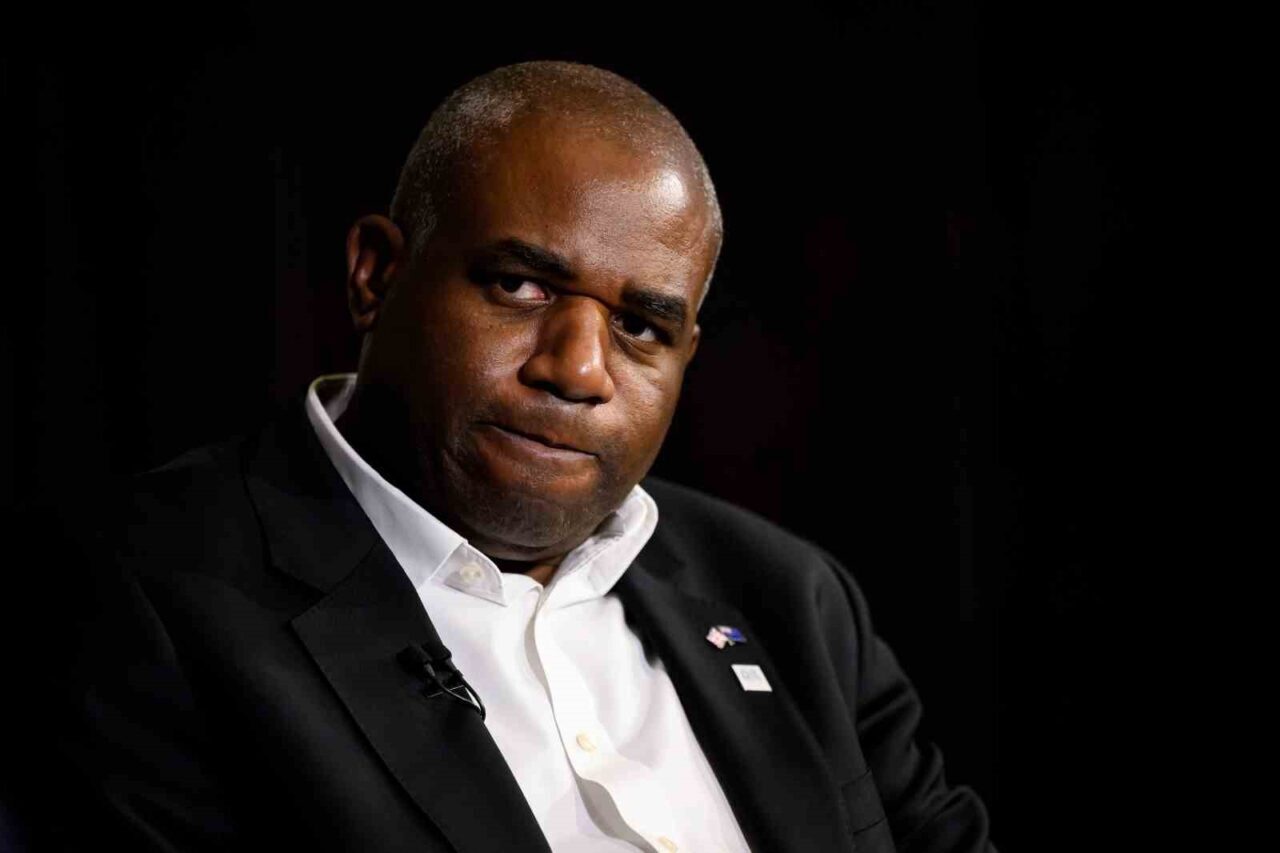 İngiltere Dışişleri Bakanı David Lammy, İsrail’in Gazze Şeridi’ndeki Nasser Hastanesi’ne