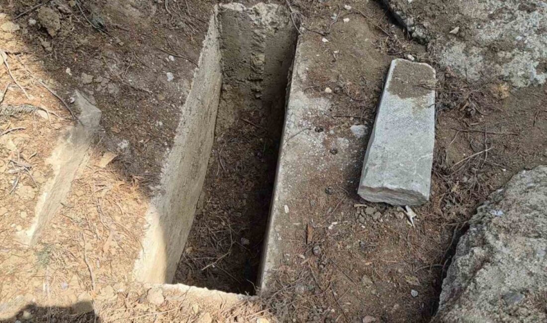 Tekirdağ’ın Süleymanpaşa ilçesi Çiftlikönü Mahallesi’nde bulunan Eski Şehir Mezarlığı’nda tarihi