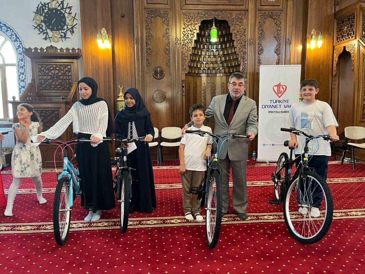 Van’ın İpekyolu İlçe Müftülüğü tarafından düzenlenen 2025 yılı yaz Kur’an
