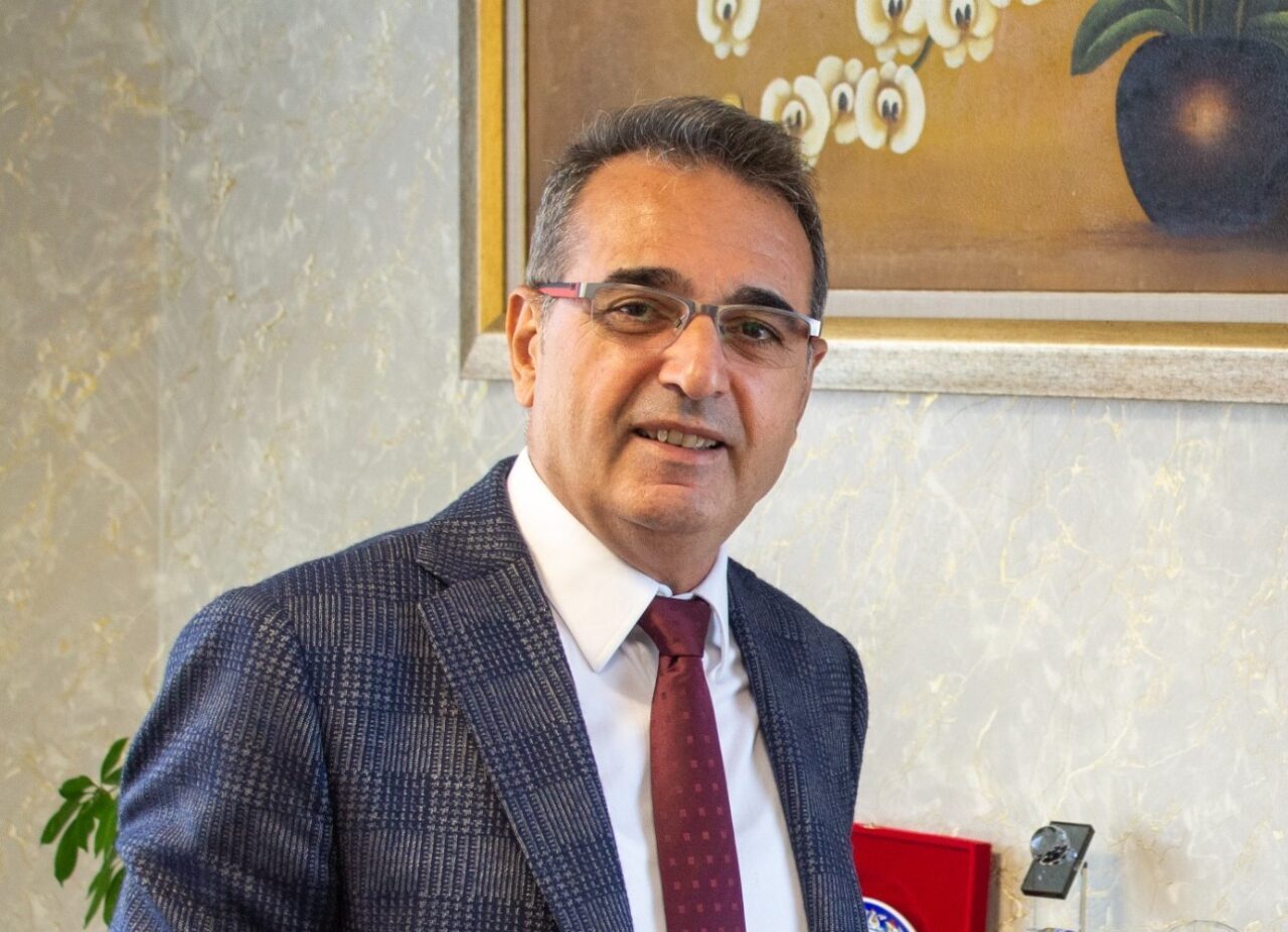 İşitme kayıplarının nörolojik ve psikolojik sorunlara neden olarak yaşamı kaosa