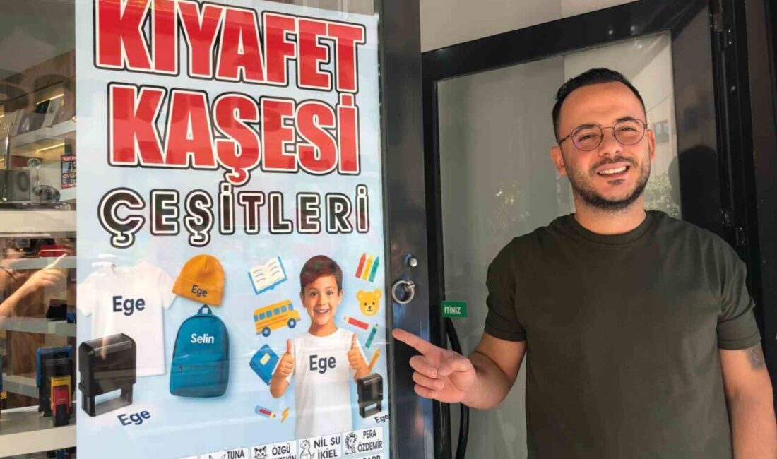 Öğrencilerin okul eşyalarının karışmaması için üretilen isme özel kaşeler yoğun