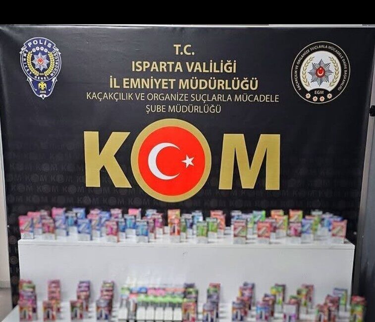 Isparta’da KOM Şube Müdürlüğü ekipleri tarafından gerçekleştirilen operasyonda 143 adet
