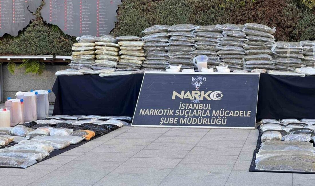 İstanbul’da düzenlenen dev uyuşturucu operasyonunda 21 şüpheli gözaltına alınırken, 512