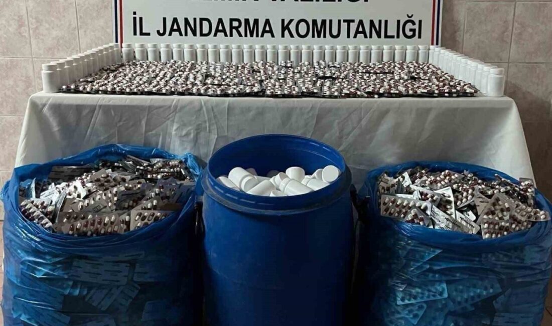 İzmir İl Jandarma Komutanlığı’nın 1,5 ayda gerçekleştirdiği operasyonlarda 114 kilo