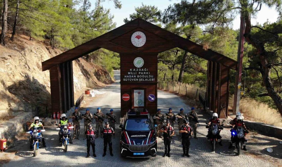 Balıkesir İl Jandarma Komutanlığı ekipleri, orman yangınlarıyla mücadele kapsamında il