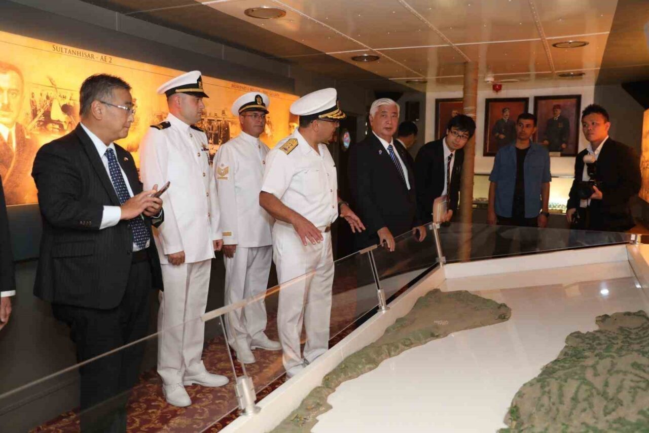 Milli Savunma Bakanı Yaşar Güler’in davetlisi olarak Türkiye’ye gelen Japonya