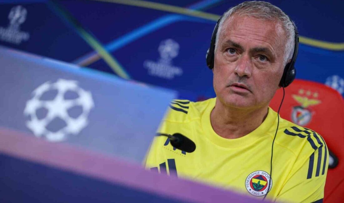 Fenerbahçe Teknik Direktörü Jose Mourinho, Benfica’nın dengeli bir takım ve
