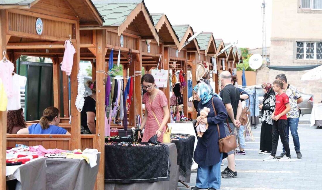 Talas Belediyesi klasikleri arasına giren Maharetli Eller Kadın Üretici Pazarı,