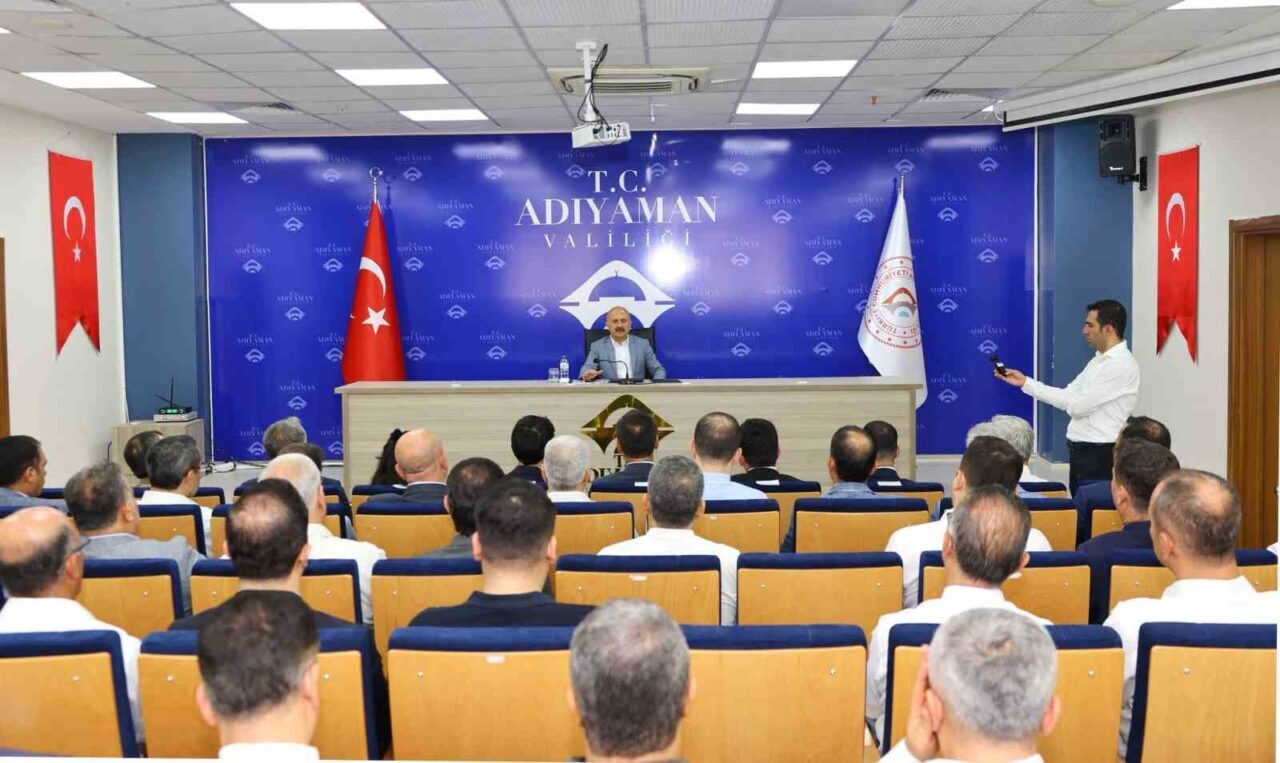 Adıyaman’da dört bir yanda inşa edilen kalıcı deprem konutlarının hak