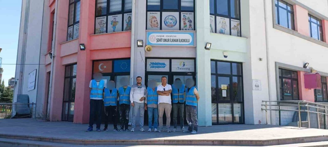 Eskişehir Denetimli Serbestlik Müdürlüğü tarafından yaz tatili esnasında okullar kamu