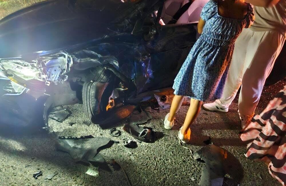 Bursa’nın İnegöl ilçesinde hafif ticari araç ile otomobilin kafa kafaya