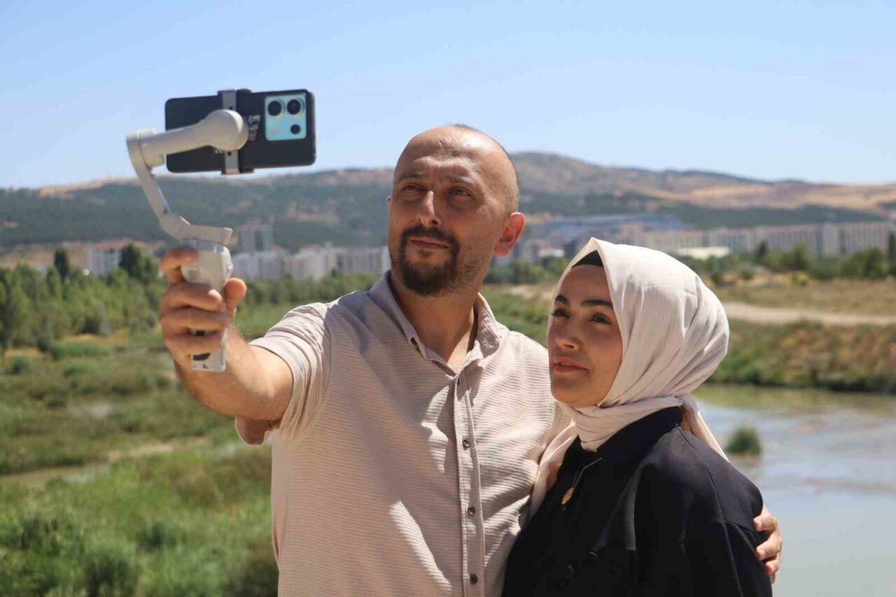 Kanseri yenen Ahmet Soner, doktorunun “stresten uzak bir şehirde yaşamalısın”