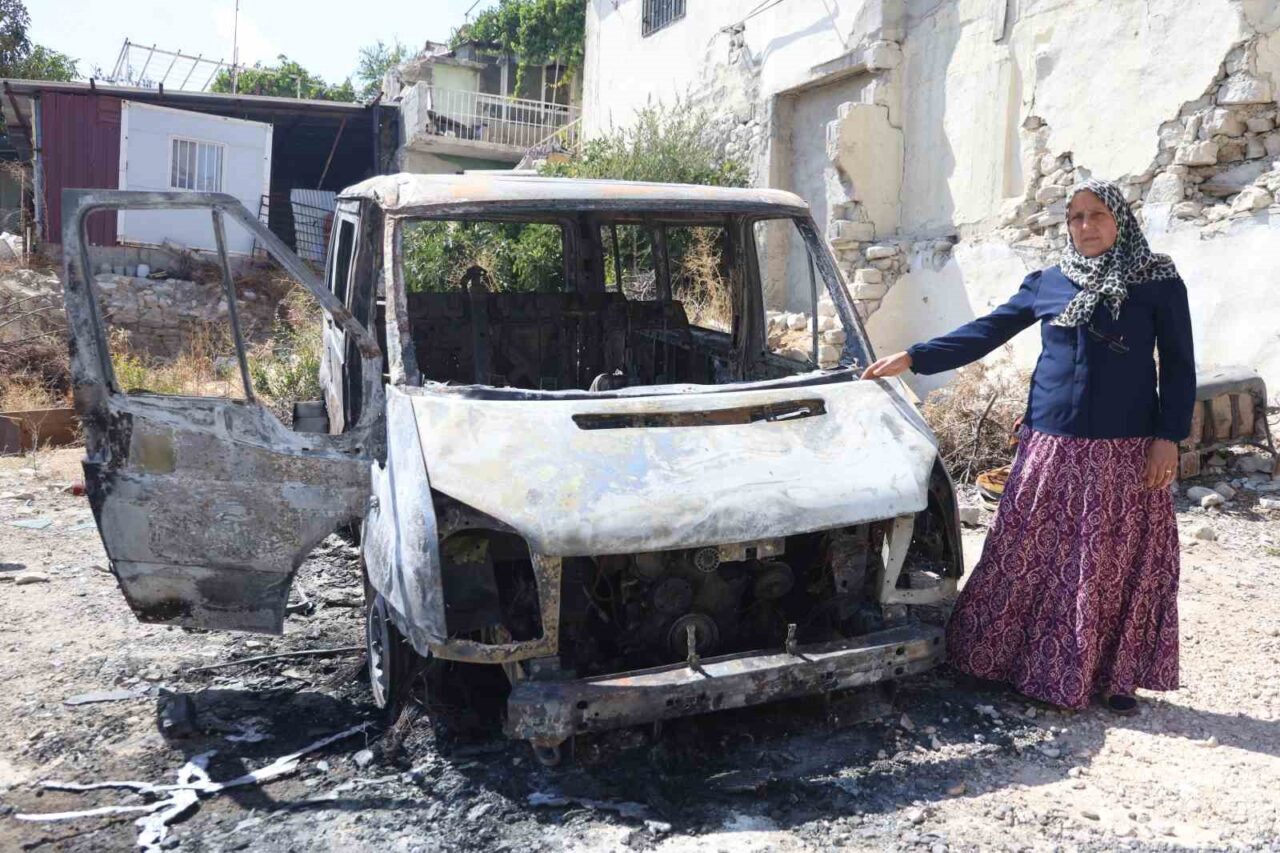 Hatay’da kanserden ölen kocasının ardından 4 çocuğuyla yalnız kalan ve