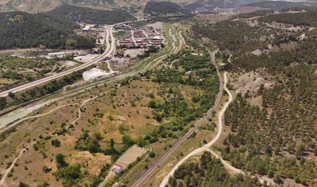 Karabük şehir merkezinde yer alan mevcut tren garı sahasının tahliyesi