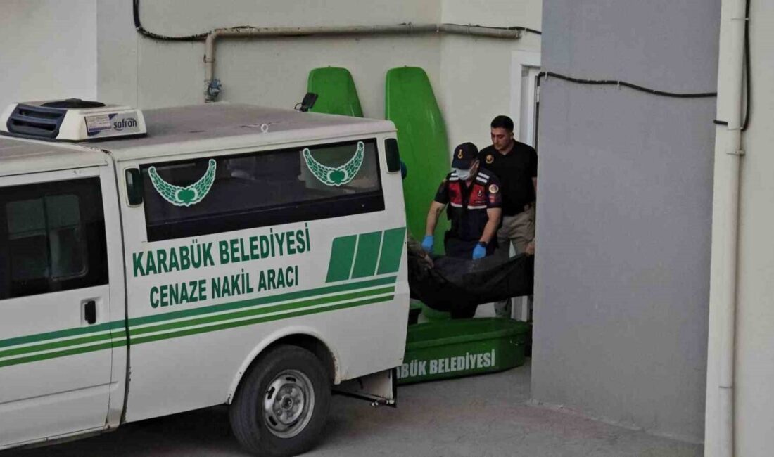 Karabük’te bir apartman dairesinde çıkan yangın sonrası evde yaşayan çift