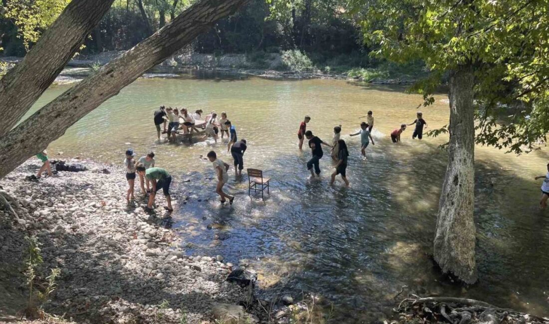 Aydın’ın Yenipazar ilçesine bağlı Karacaören Mahallesi Kur’an Kursu öğrencileri, gerçekleştirilen