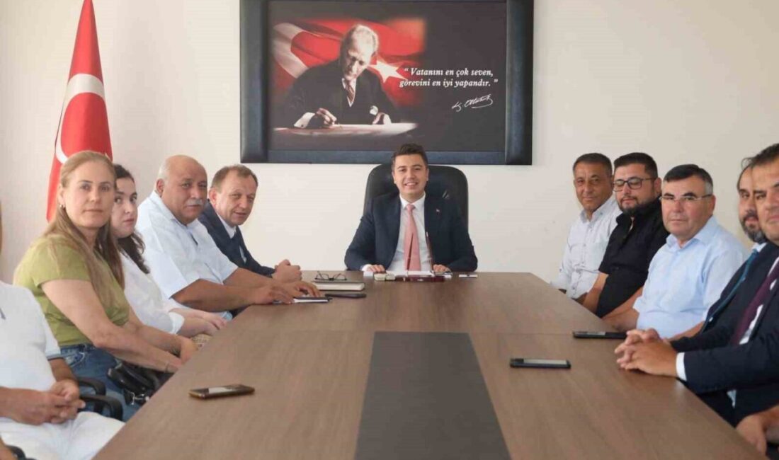 Aydın’ın Karacasu ilçesinde kantin fiyatları yeniden belirlenirken, simit ve poğaça