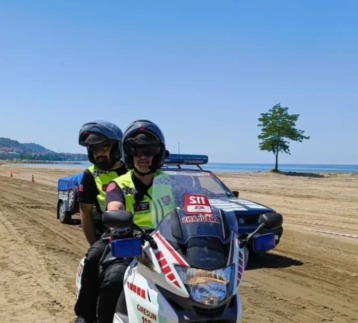 Karadeniz Bölgesi’nin ilk motorize ambulansı Giresun’da hizmete girdi. Dar sokaklar,