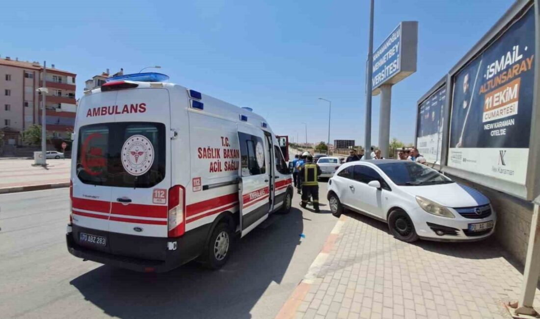 Karaman’da kontrolden çıkan otomobil kaldırımdaki aydınlatma direğine çarptı. Sürücü kazayı