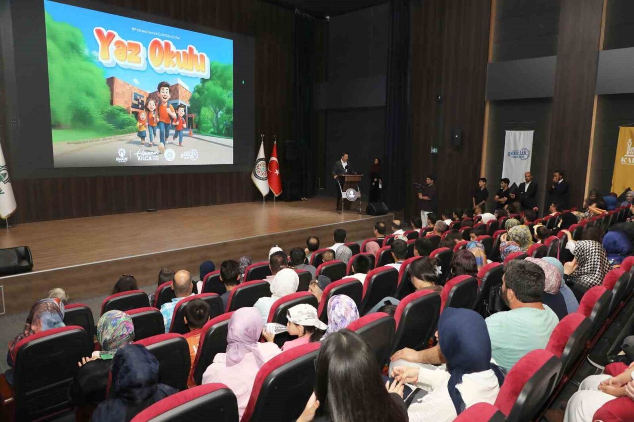 Konya’nın merkez Karatay İlçe Belediyesi Kent Konseyi Gençlik Meclisi tarafından