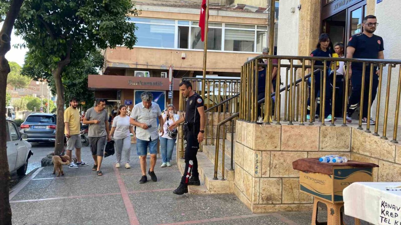 Aydın’ın Efeler ilçesinde iddia göre, aralarında maddi anlaşmazlık bulunan 2